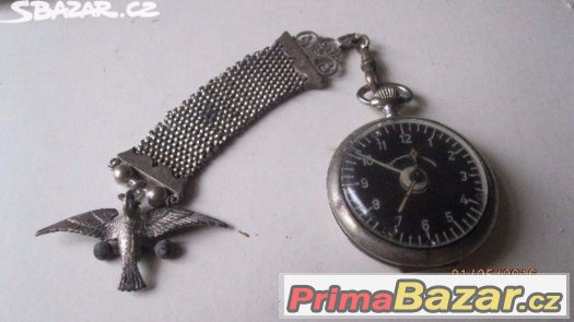 Sberatelske nemecke vojenske kapesní hodinky s budikem plne