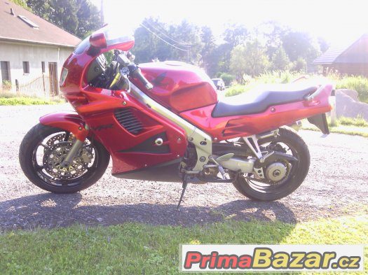 HONDA VFR 750 RC 36 r.v.97 TOP STAV - MOŽNA VÝMĚNA