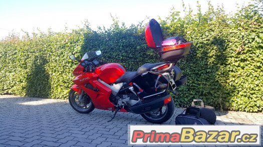 Honda VFR 800 V-Tec Honda VFR 800 V-Tec