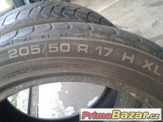 Zimní pneu Uniroyal 205/50R17 H XL 2ks