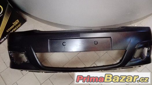 predni naraznik  opel merviva A lift. 2003-