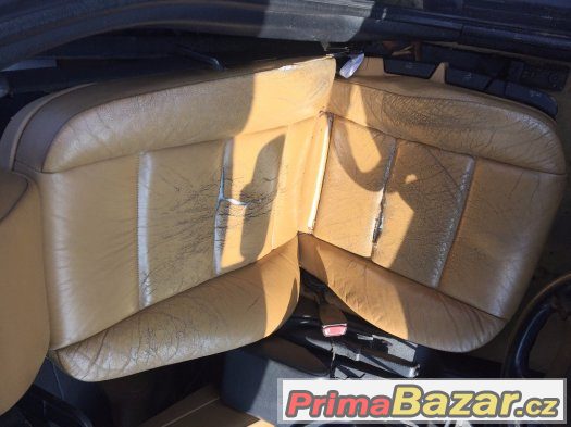 Kožený interier BMW E36 kombi béžová barva – fotografie 4