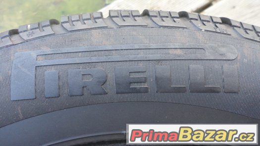 2x zimní pneumatiky Pirelli 165/70/R14