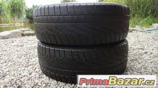 2x-zimni-pneumatiky-pirelli-215-65-r16