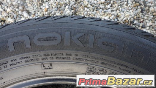 2x zimní pneumatiky Nokian 235/60/R18 107V