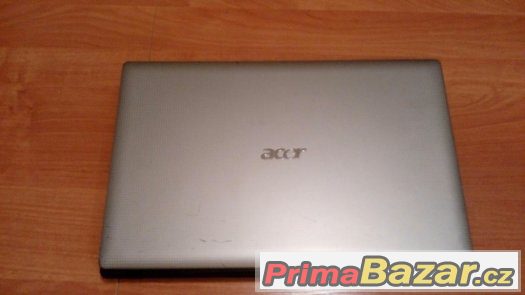 Prodám notebook Acer Aspire 5551