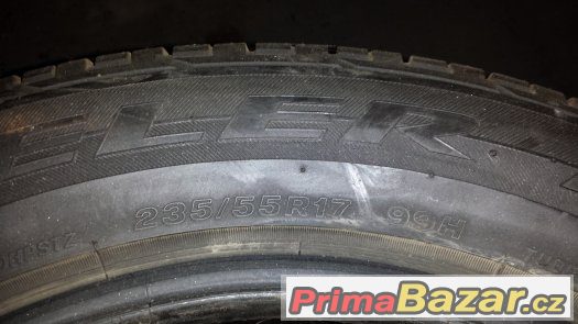 Letní pneu 235/55 R 17 Bridgestone Dueler H/P cca 5mm