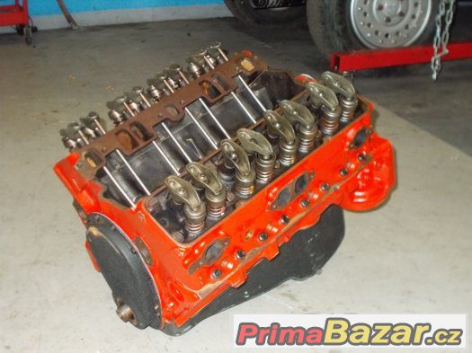 Motor GM Smallblock 350cui 5.7 V8 po repasi