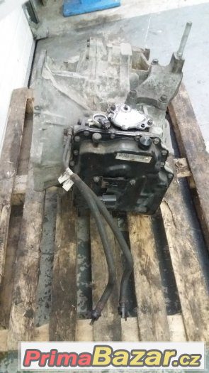 Motor Jaguar X-type 2.5. V6 144 kW ( Motor Jaguar X-type 2.5. V6 144 kW (