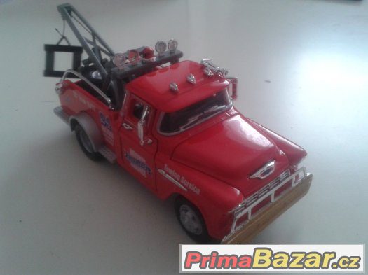 chevrolet-camco-1955-odtahovy-special-kovovy