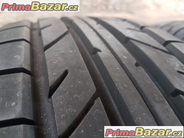 4xnove pneu Bridgestone potenza re040 6 letni 235/55 r17