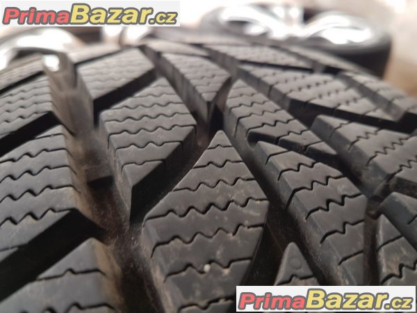 1x nové pneu Hankook Winter I Cept RS  dot2415 185/55 r15 82T