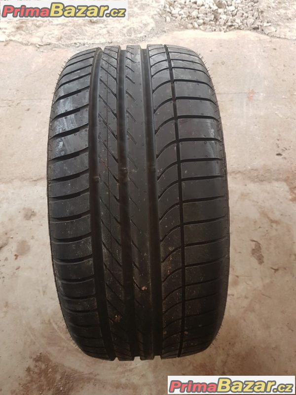 1xpneu zanovni Goodyear eagle f1 99% vzorek  255/40 r19