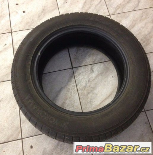 2 KUSY Zimní pneu Yokohama Wdrive 225 60 R17 - vzorek 6mm
