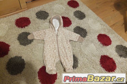 Prodám krásnou jarní/podzimní kombinézku newborn vel.50