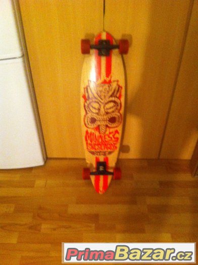 Prodám longboard mindless včetně chráničů a rukavic