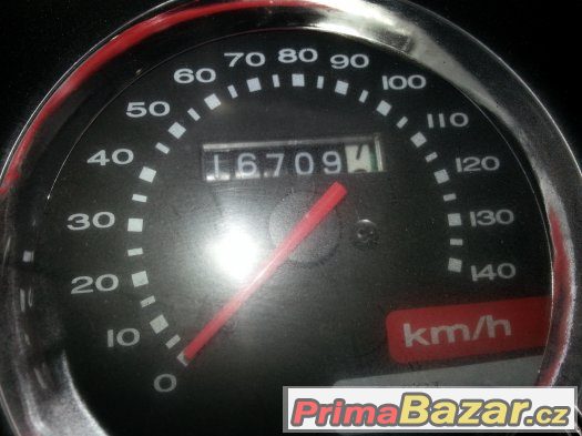Suzuki Burgman 150 (SLEVA ZPĚCHÁ) – fotografie 4