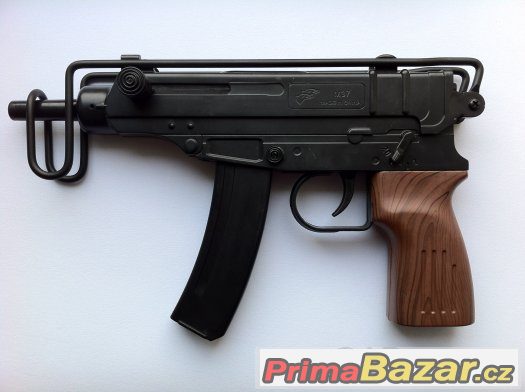 Airsoft replika československého samopalu ŠKORPION Airsoft replika československého samopalu ŠKORPION