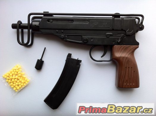 Airsoft replika československého samopalu ŠKORPION Airsoft replika československého samopalu ŠKORPION