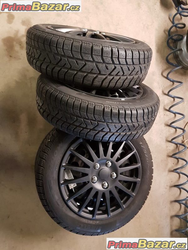 nová sada Mini Cooper s novou pneu Pirelli Snow Control serie 3 dot1814 2151063 4x100 5.5jx15 is45