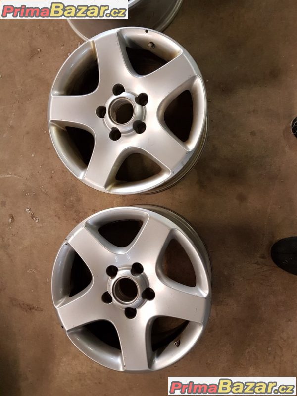 sada alu kola VW se senzorama tlaku v pneu 7L6601025R 5x130 7.5jx17 et55 r17