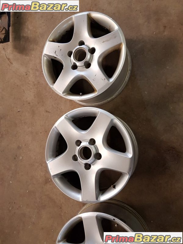 sada alu kola VW se senzorama tlaku v pneu 7L6601025R 5x130 7.5jx17 et55 r17