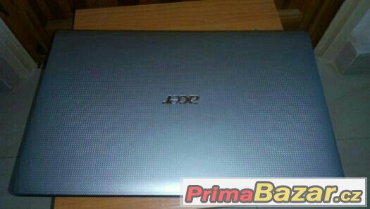 Acer Aspire 5741g i3-330M, 4GB DDR3, 512 MB VGA, 320GB HDD