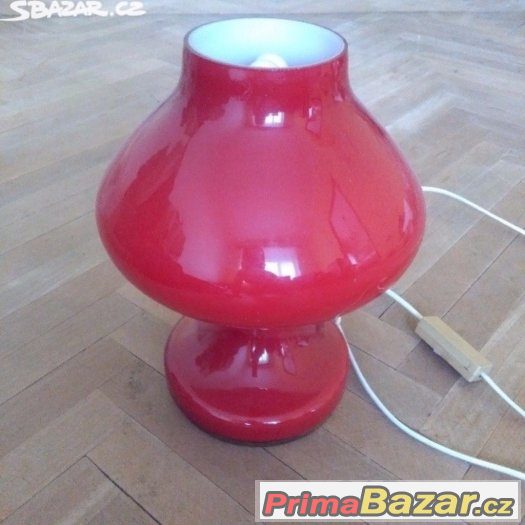 Retro lampu červenou ,,Brusel,,