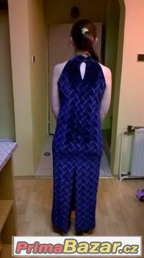 Tmavě modré dlouhé šaty