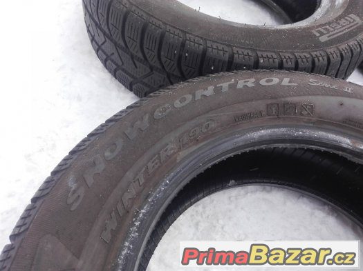 4x zimní pneu 195/65/15 Pireli - Škoda Octavia, VW Golf IV 4x zimní pneu 195/65/15 Pireli - Škoda Octavia, VW Golf IV