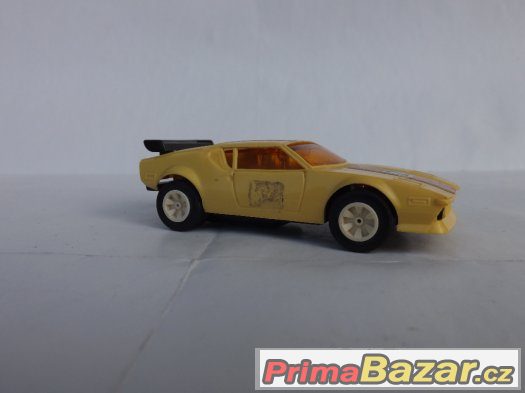 Prodám autíčko od IGRA model DE TOMASO Prodám autíčko od IGRA model DE TOMASO