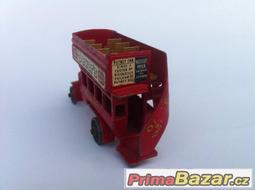 Prodám MATCHBOX London bus Y2-1 čtyři okna Prodám MATCHBOX London bus Y2-1 čtyři okna
