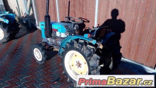 JAPONSKÝ MALOTRAKTOR MITSUBISHI D1550 4X4 JAPONSKÝ MALOTRAKTOR MITSUBISHI D1550 4X4