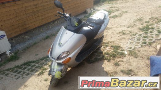 Yamaha Majesty 180