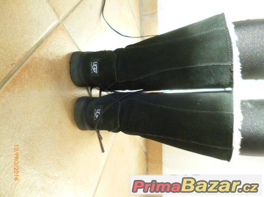 Zimní kožené válneky UGG Australia 3,5/36 Zimní kožené válneky UGG Australia 3,5/36