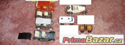 prodam-30-let-stare-modely-matchbox-igra-a-dalsi