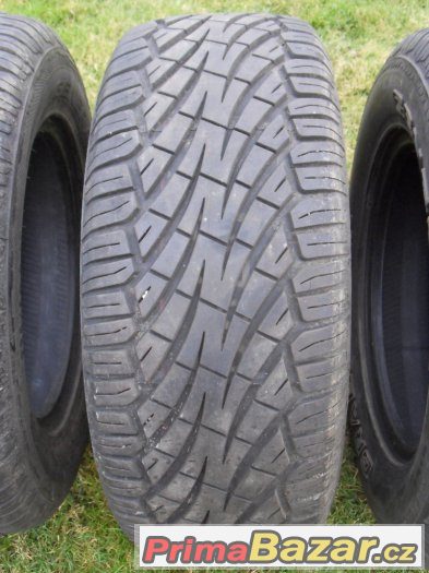 Celoroční pneu 235/60/15 General Grabber HP 235/60 R15