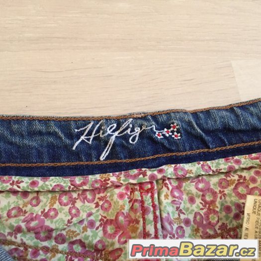 Džínová sukně Tommy Hilfiger vel. 10 (M-L) Džínová sukně Tommy Hilfiger vel. 10 (M-L)