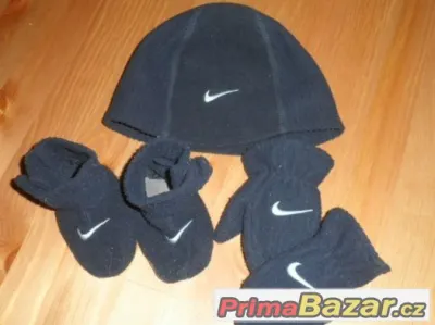 komplet čepice,rukavičky,cupáčky