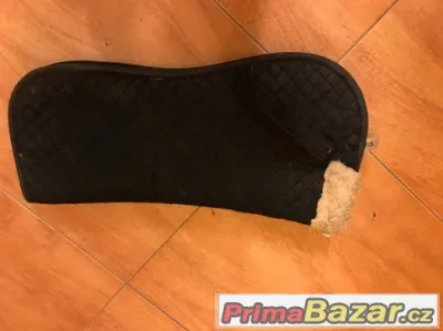 Beránek pod sedlo