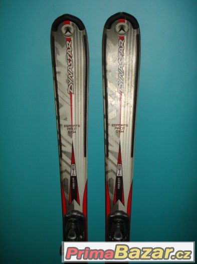 Lyže Dynastar 148cm + boty Lange 255mm Lyže Dynastar 148cm + boty Lange 255mm