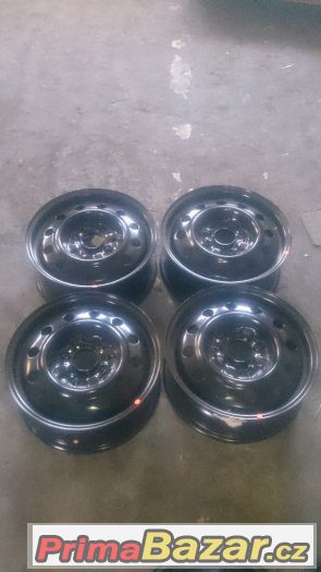 Nové Holé Plech. Disky Hyundai - 4 x 114,3 - 15´´