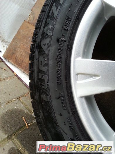 OCTAVIA II   AL.kolo 1kus 205/55R16   rezerva – fotografie 4