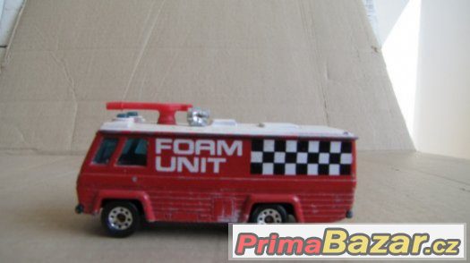 model MATCHBOX – Požární auto COMMAND VEHICLE