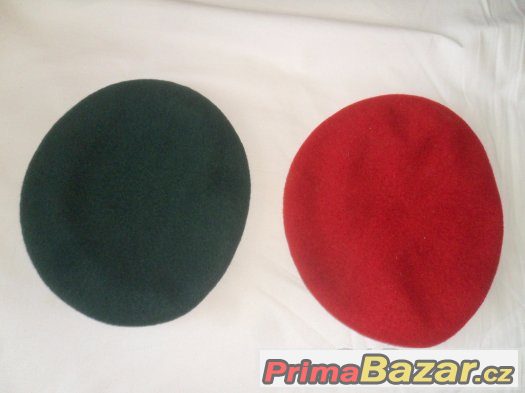 Prodám baret : Červený a zelený