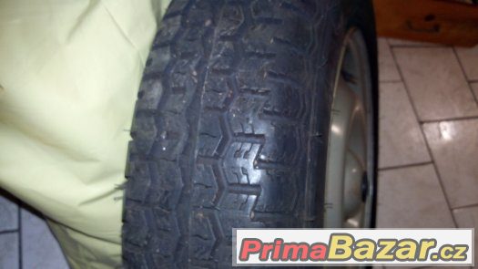 Olcit nové kolo s novou pneu 145SR13 Olcit nové kolo s novou pneu 145SR13