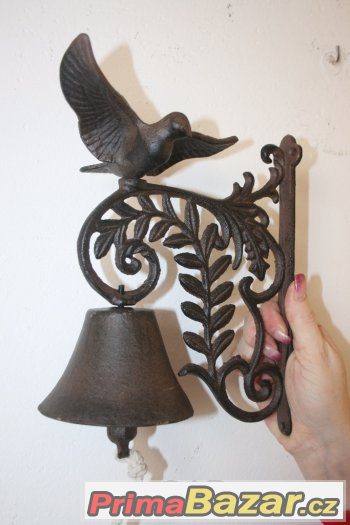 Litinový zvonek s ptáčkem