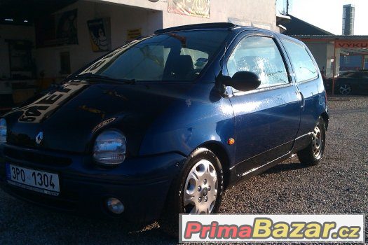 renault-twingo-1-2i-stahovaci-strecha