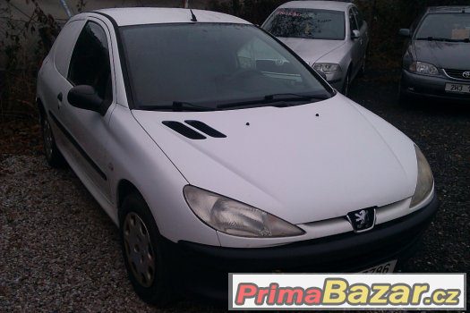 PEUGEOT 206 1,1i - Pickup r.:2005