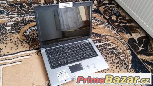 Asus F5R series krasny stav